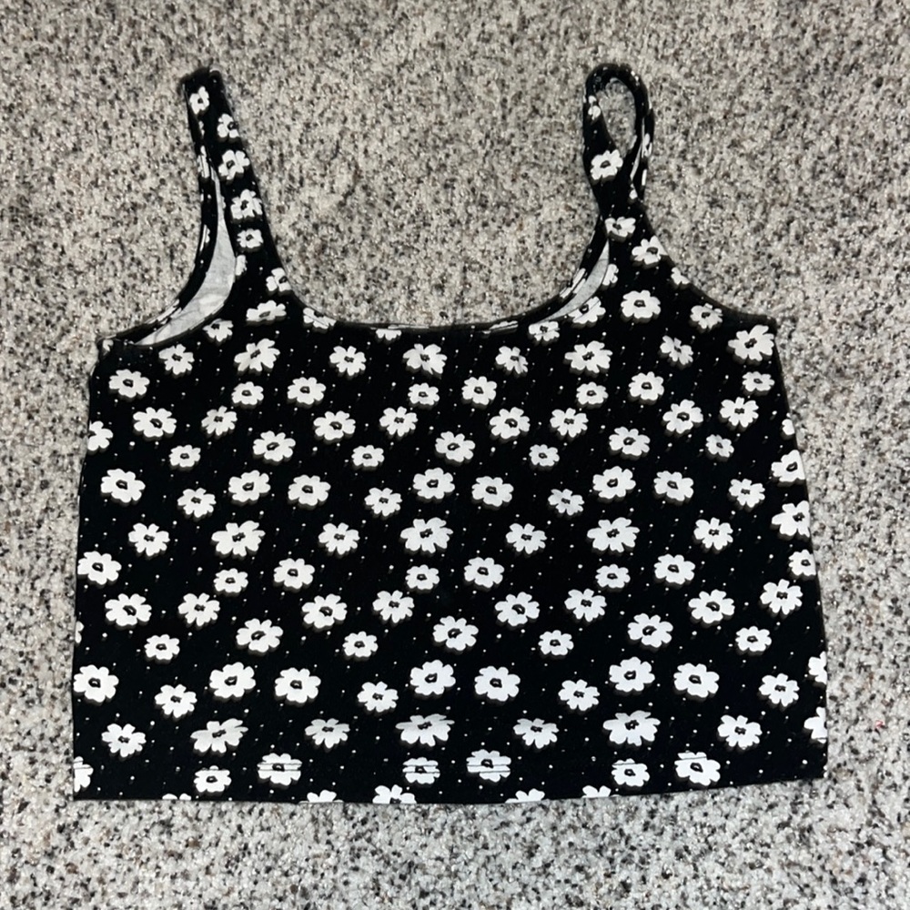 Women’s floral tank top